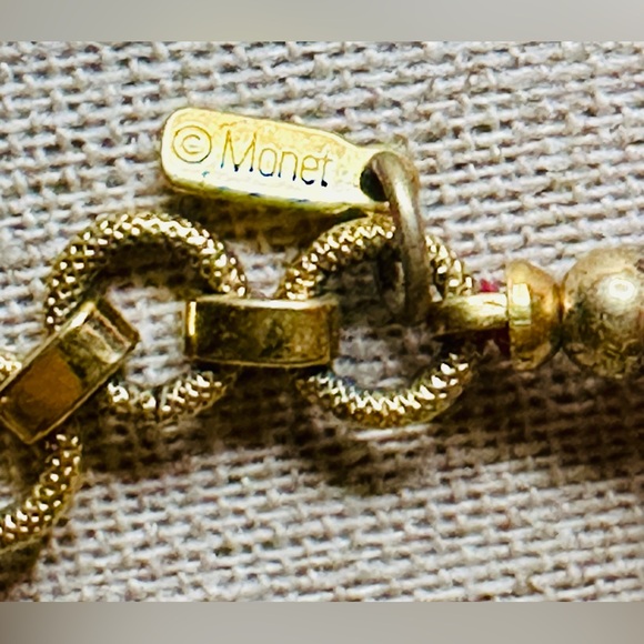 Vintage Monet Red Acrylic Ball Bead Necklace Gold Tone and Dome Clip Earrings - Picture 2 of 11